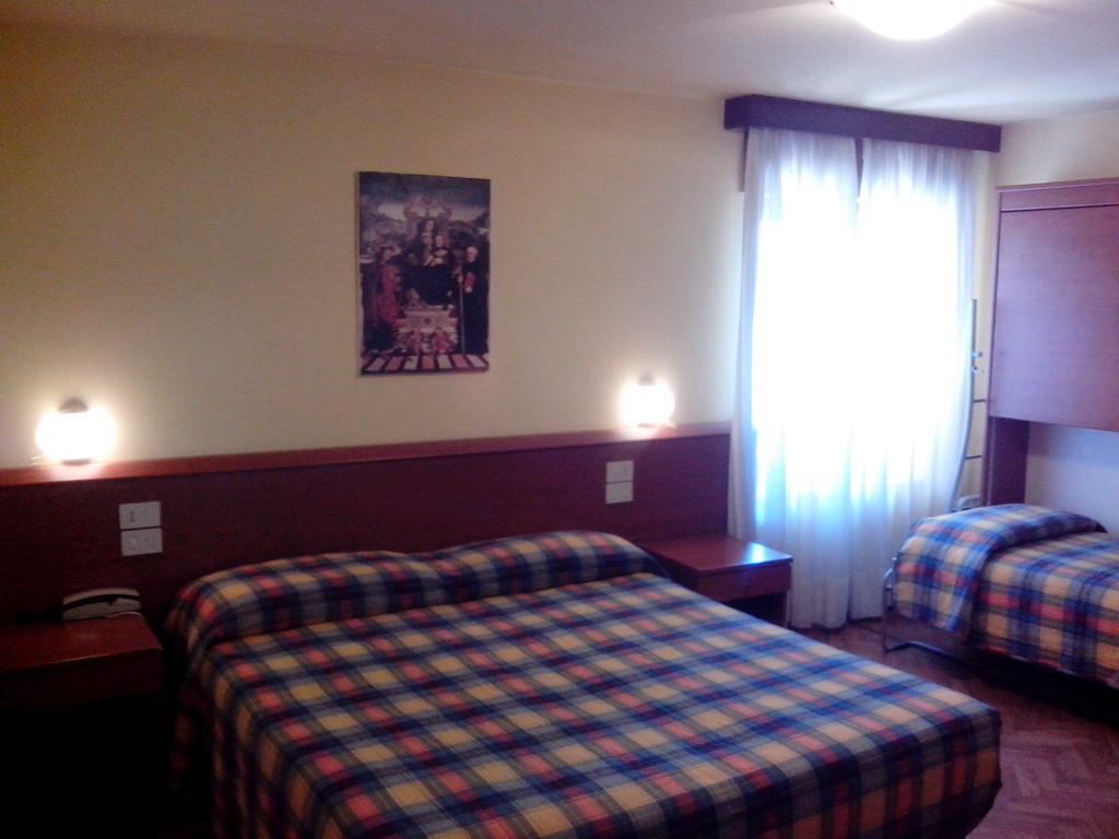 Hotel Monte Fior Foza ภายนอก รูปภาพ
