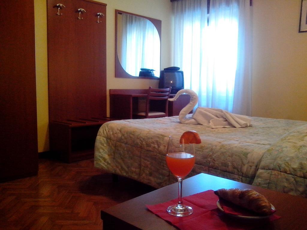Hotel Monte Fior Foza ภายนอก รูปภาพ